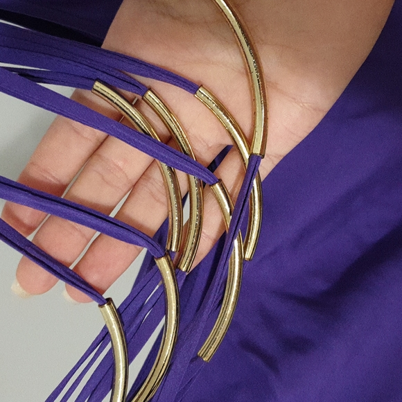 BCBG Chain Top - Picture 2 of 6